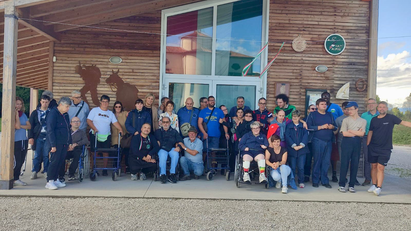 Centro Diurno Il Giglio alla baita degli Alpini di Villa del Conte Centro Diurno Il Giglio alla baita degli Alpini di Villa del Conte