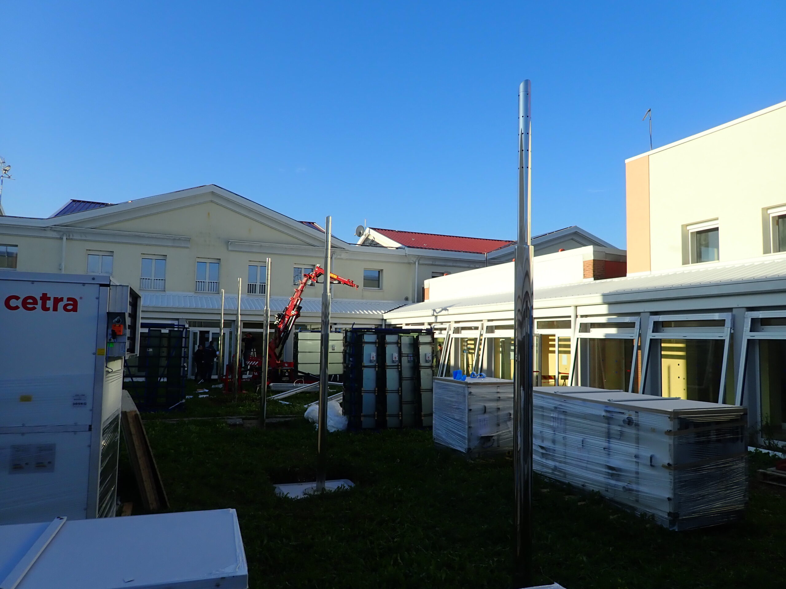 OLYMPUS DIGITAL CAMERA