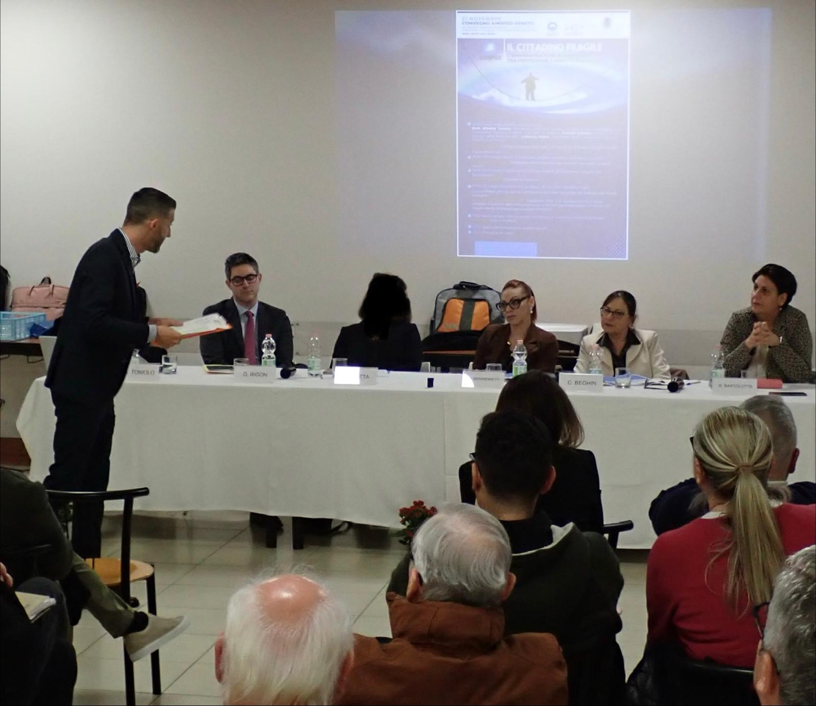 Il Centro Paolo VI ospita un importante convegno sul tema “Il Cittadino fragile” Il Centro Paolo VI ospita un importante convegno sul tema “Il Cittadino fragile”